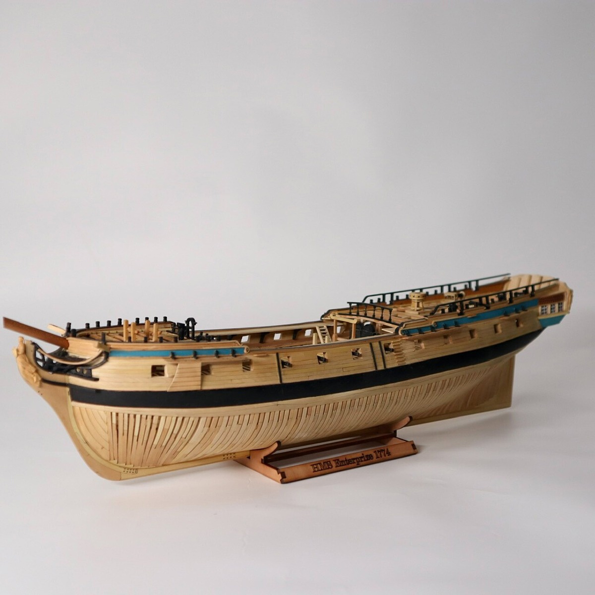 Model Kit Yacht - 1/96 Simülasyon Kurumsal Yelkenli Tekne 45cm